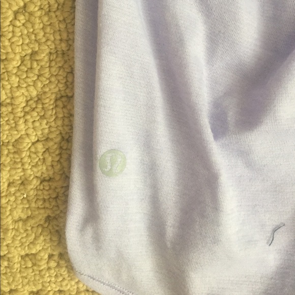 lululemon free to be wild tank - Picture 3 of 5